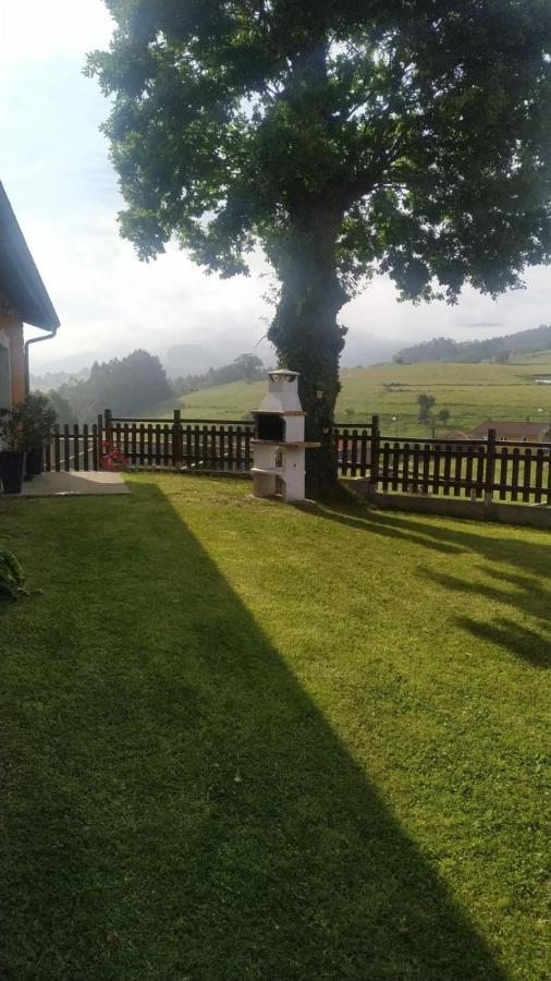 Vila Mini Piconeiro II Pravia Exteriér fotografie